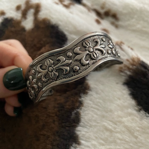 Accessories - 925 sterling silver cuff